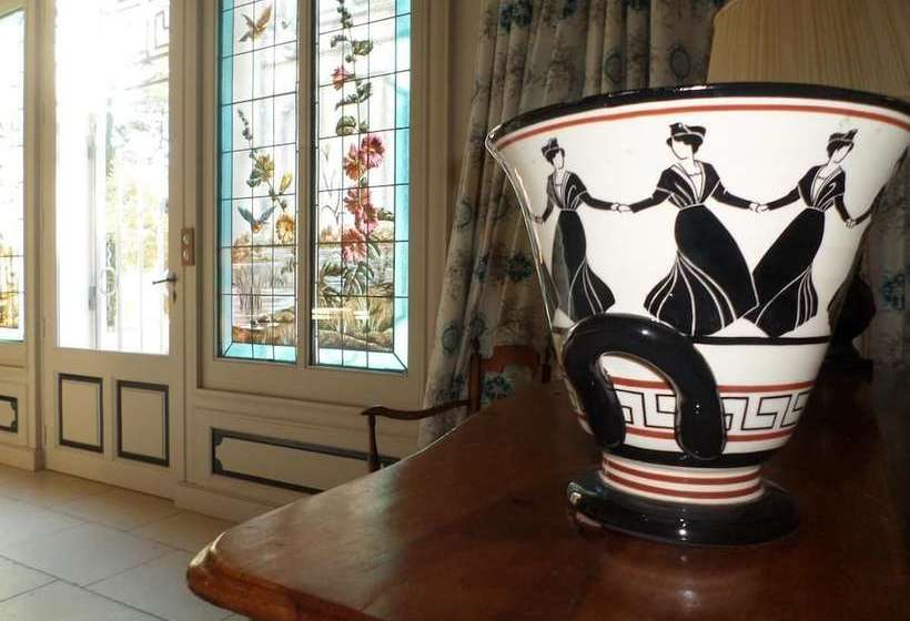 بنسيون Le Mas Mauléon