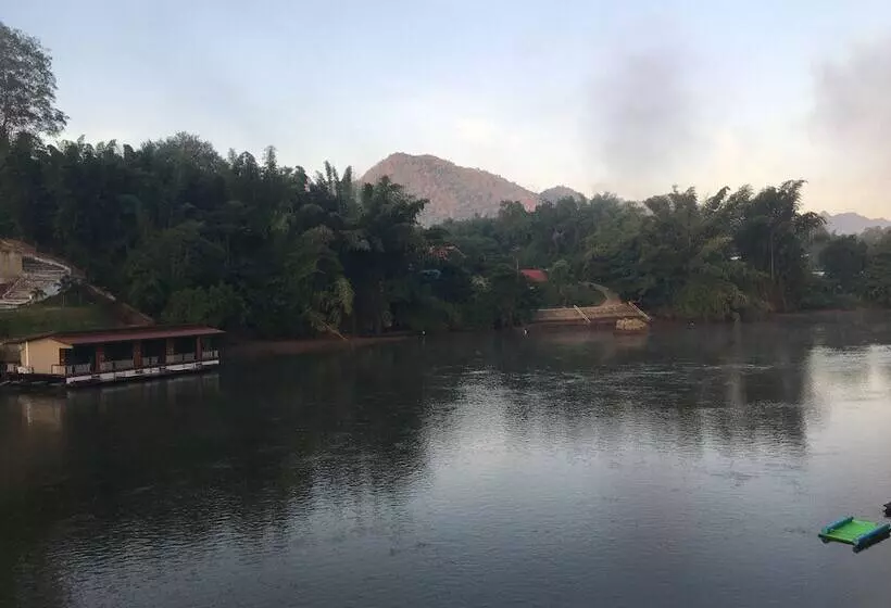 Riverside Hill Resort & Restaurant