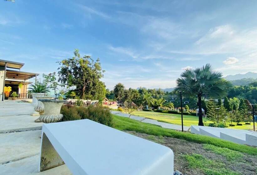 Riverside Hill Resort & Restaurant