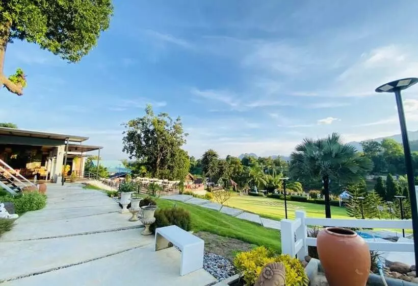 Riverside Hill Resort & Restaurant