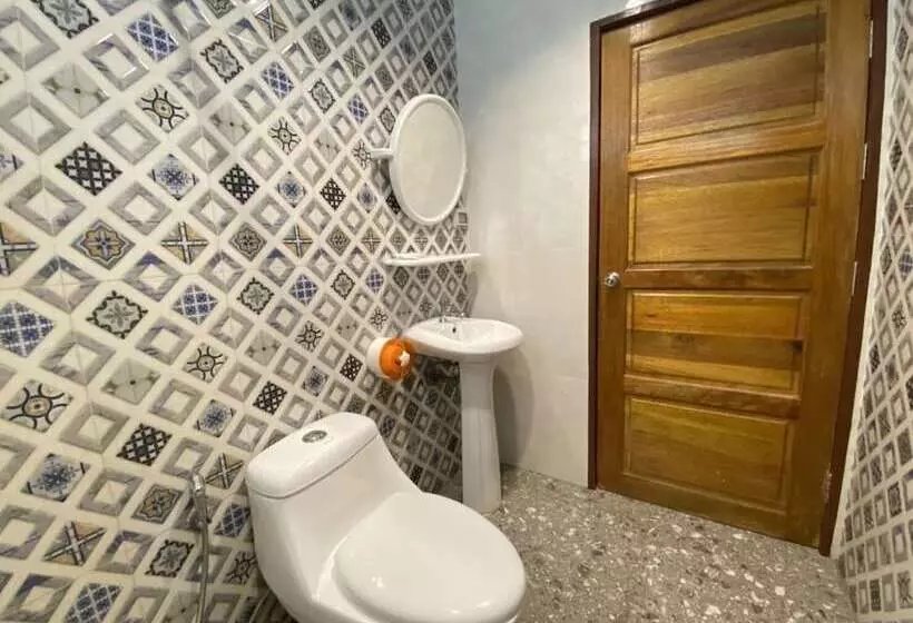 Riverside Hill Resort & Restaurant