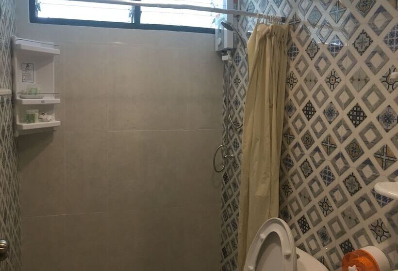 Riverside Hill Resort & Restaurant