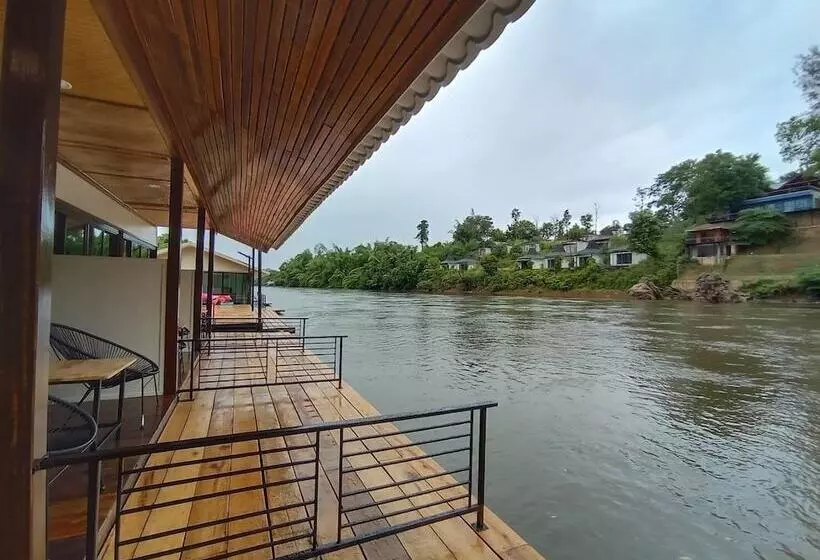 Riverside Hill Resort & Restaurant