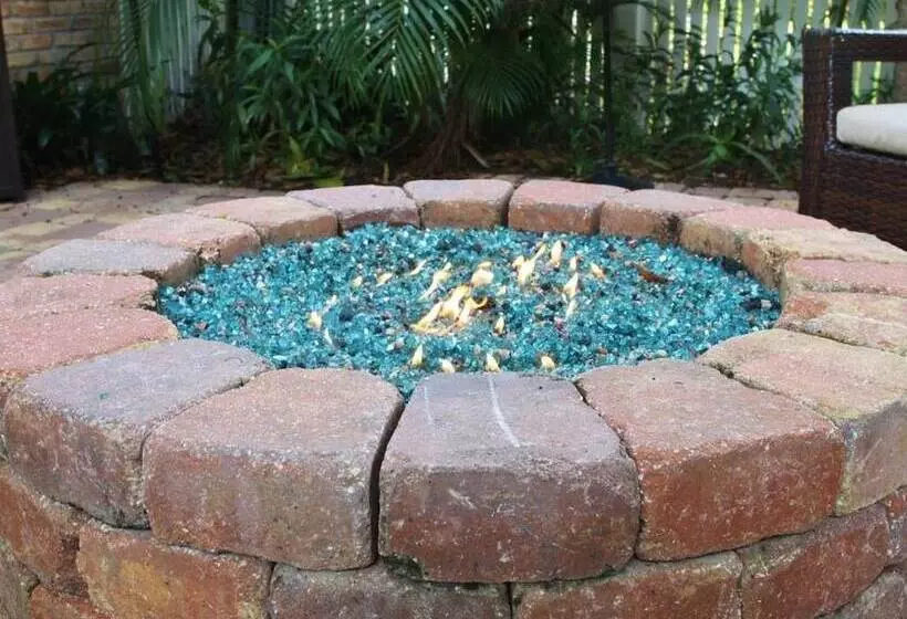 Seaglass Inn Bed And Breakfast