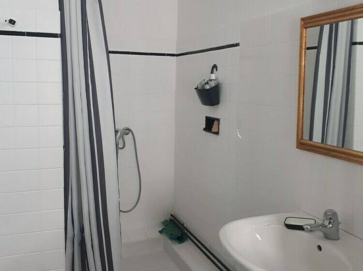 تختخواب و صبحانه Chambre D Hôtes Saint Rémoise