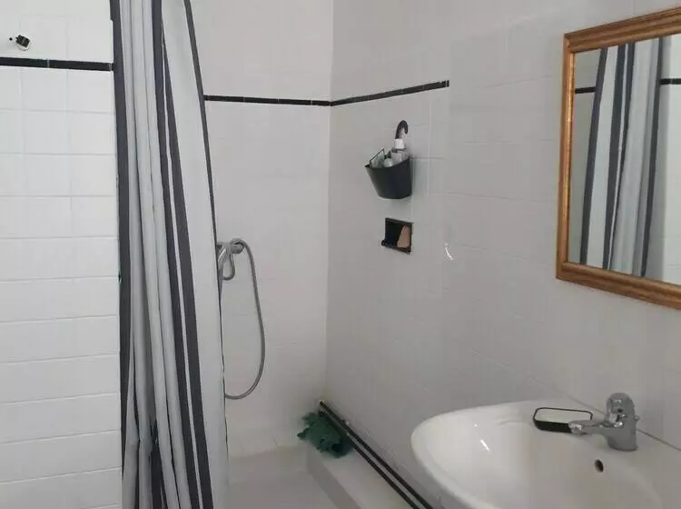 ベッドアンドブレックファースト Chambre D Hôtes Saint Rémoise