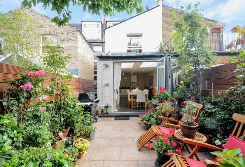 住宿加早餐  Georgiana S Guesthouse