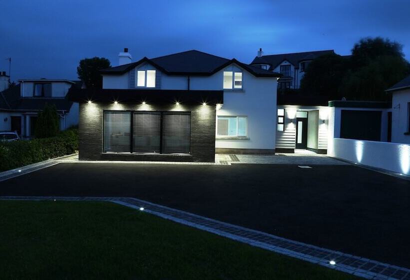 צימר Glass Island Ballycastle