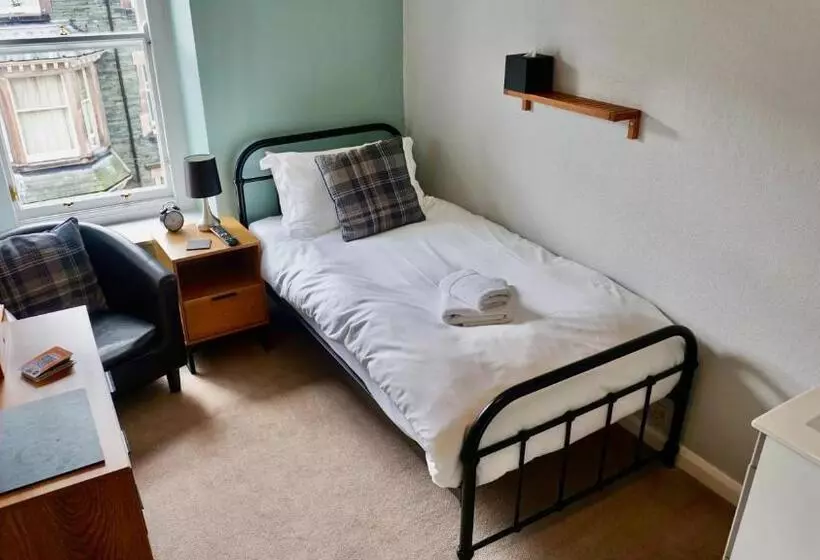 Aamiaismajoitus (B&B) Greystoke House