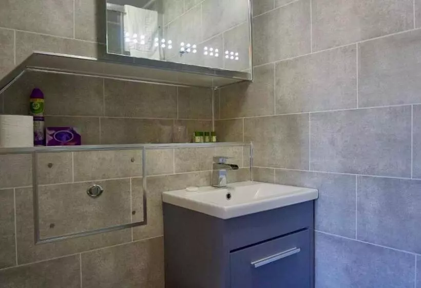 Aamiaismajoitus (B&B) Greystoke House