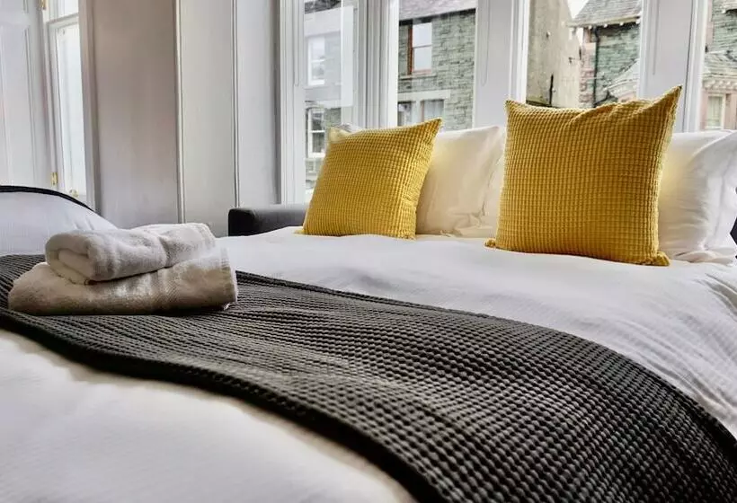 Aamiaismajoitus (B&B) Greystoke House