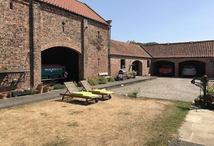 Colton Haggs Farm B&b