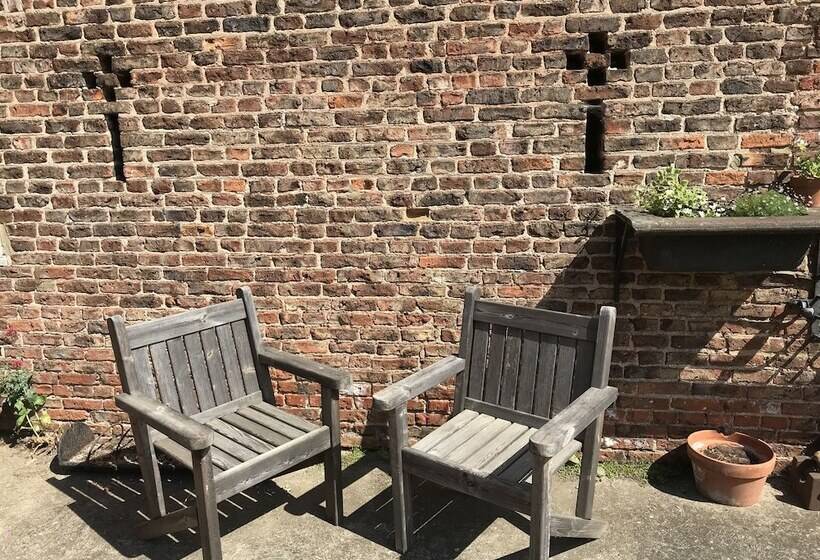 Colton Haggs Farm B&b