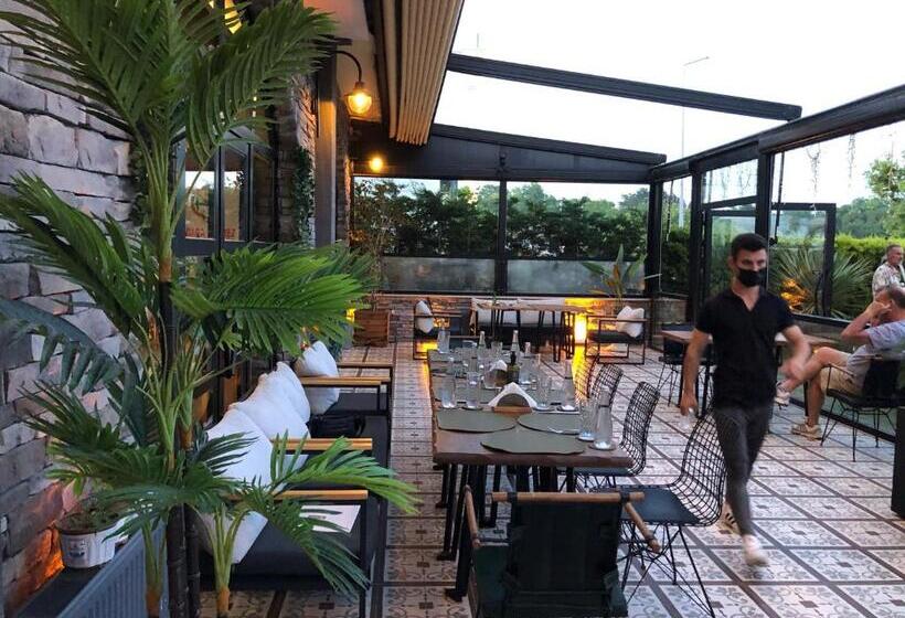 בית מלון כפרי 8 Rooms