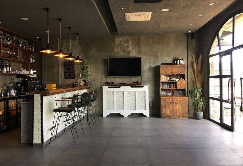 בית מלון כפרי 8 Rooms