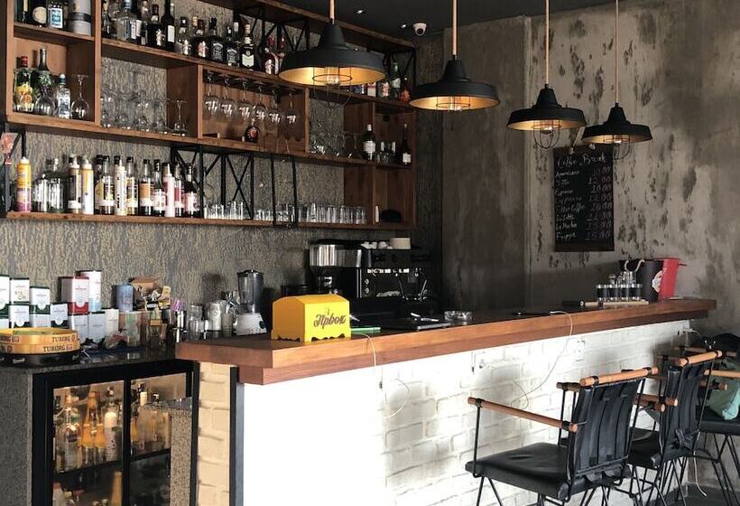 בית מלון כפרי 8 Rooms