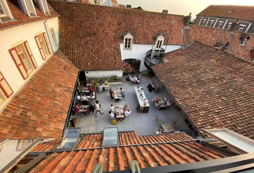 Hotel De La Plage
