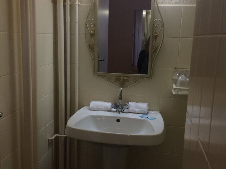 בית מלון כפרי La Route Des Vins