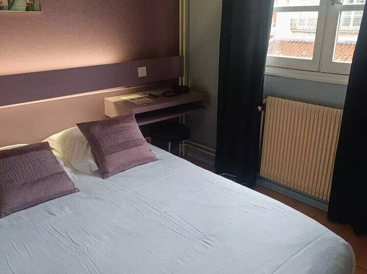 ホテル La Route Des Vins