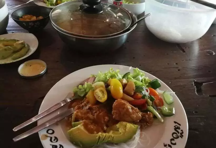 Hotelli Middle Path Retreat