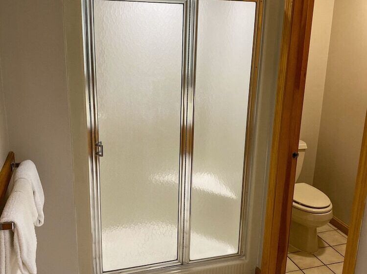 בית מלון כפרי Travelodge By Wyndham Lincoln Near White Mountain