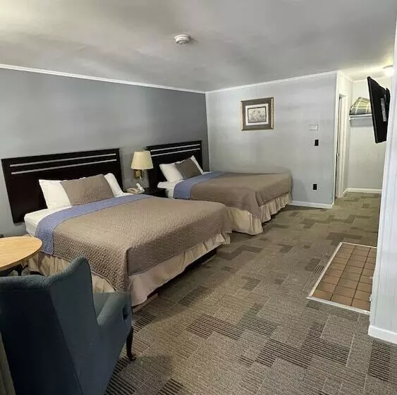 ホテル Travelodge By Wyndham Lincoln Near White Mountain