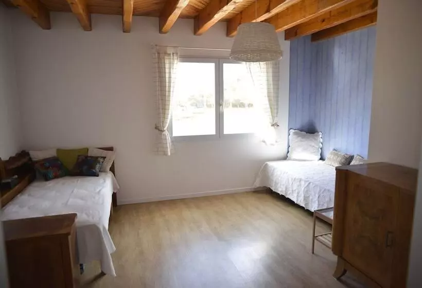 Majatalo Ocean Shelter