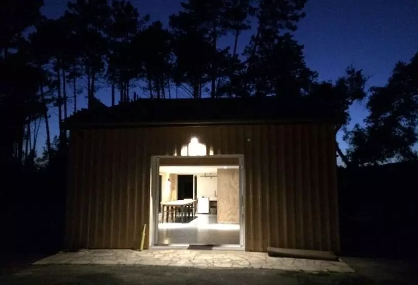 Majatalo Ocean Shelter