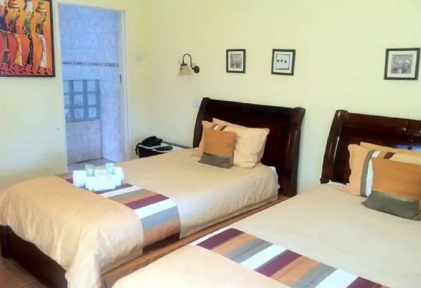 پانسیون Villa Franca