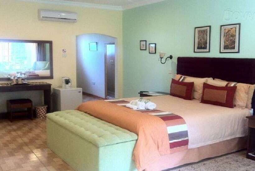 پانسیون Villa Franca