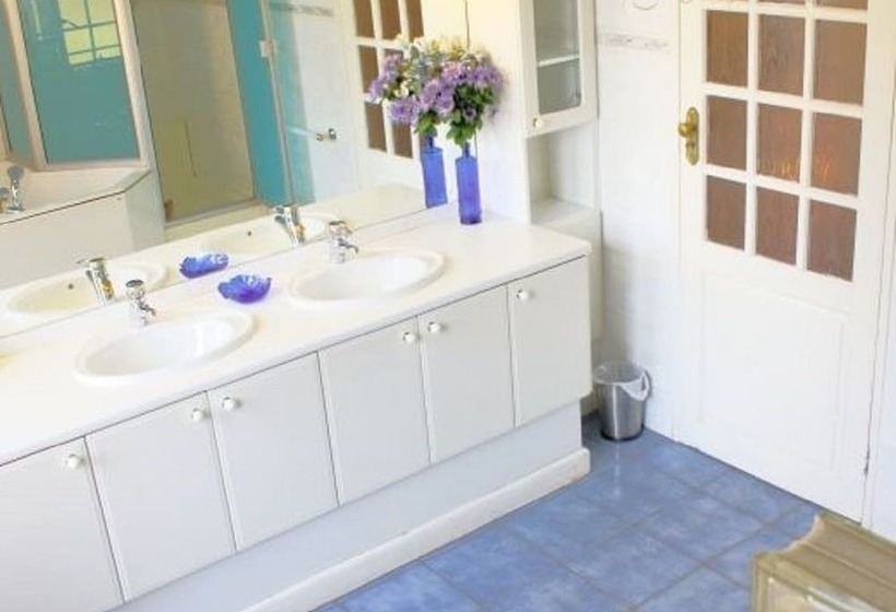 پانسیون Villa Franca