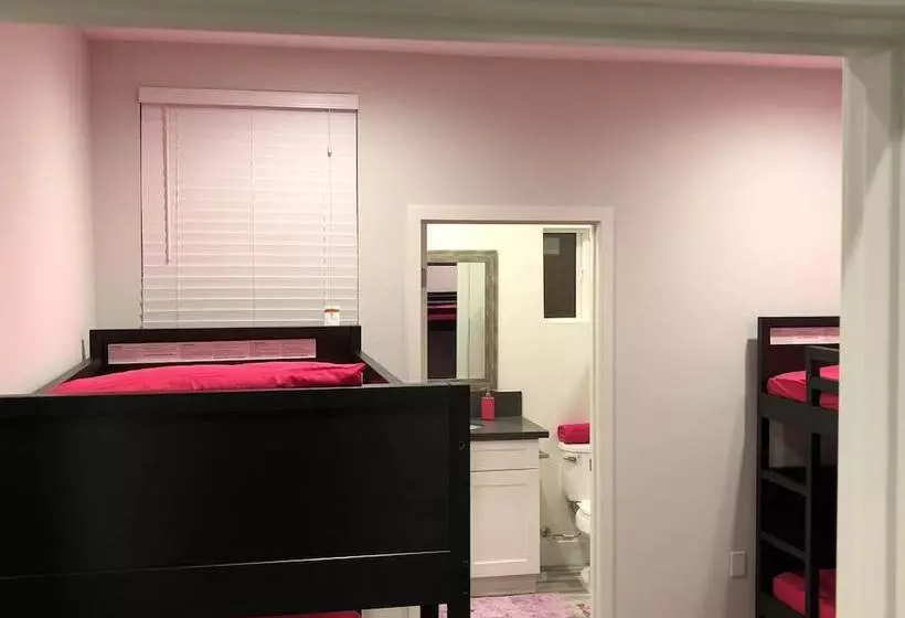 ユースホステル La Bed Rentals