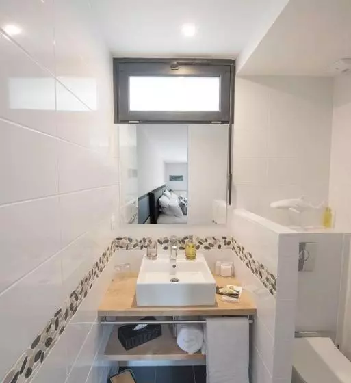 Aamiaismajoitus (B&B) A L'ombre Des Pins