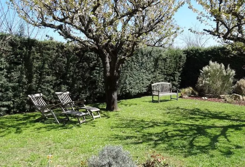 Aamiaismajoitus (B&B) Bonnes Saisons