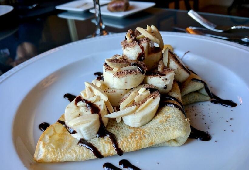 تختخواب و صبحانه Coach Stop Inn