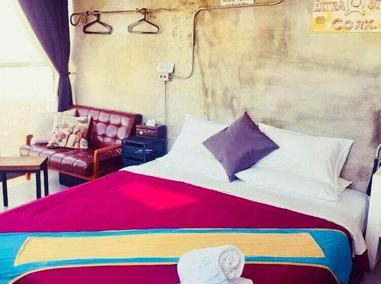 تختخواب و صبحانه Kenting Sky Villa