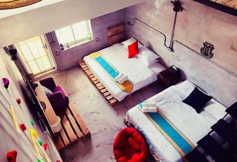 تختخواب و صبحانه Kenting Sky Villa