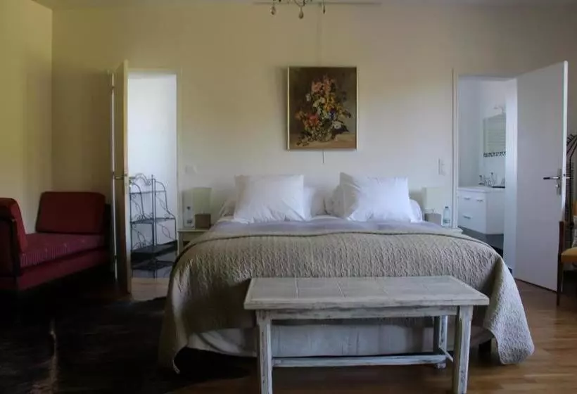 Aamiaismajoitus (B&B) Propriété La Claire