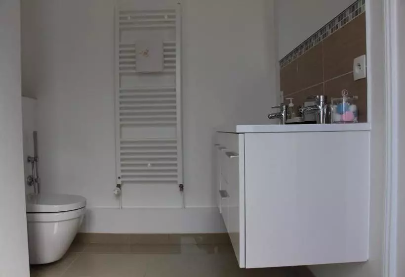 Aamiaismajoitus (B&B) Propriété La Claire