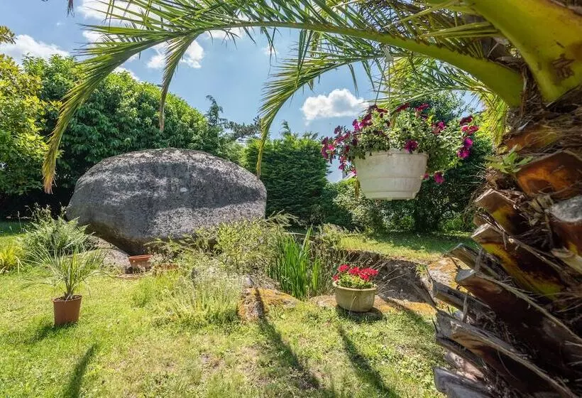 تختخواب و صبحانه La Villa Des Fleurs D Ajoncs