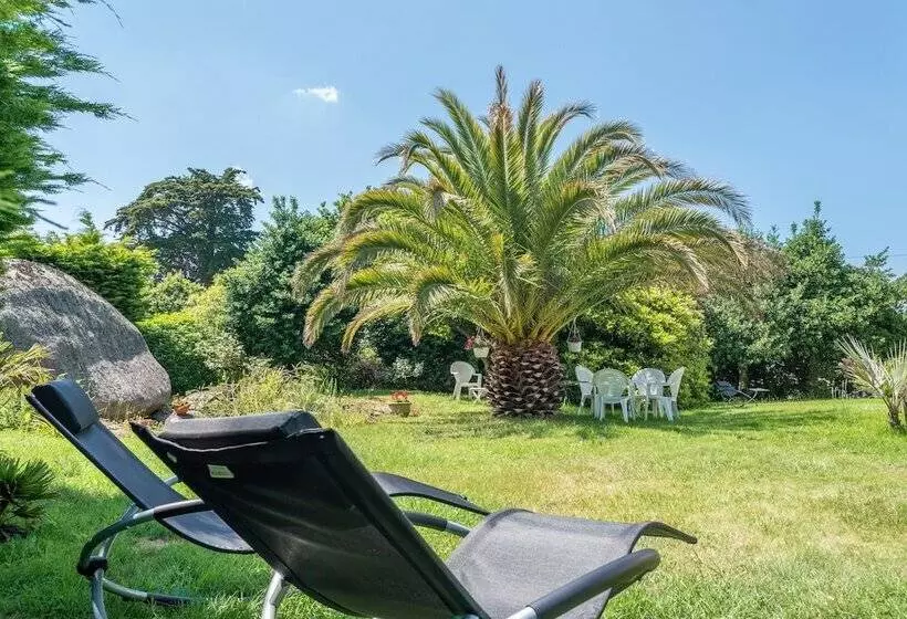 تختخواب و صبحانه La Villa Des Fleurs D Ajoncs