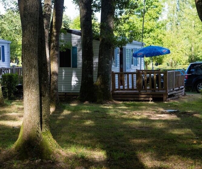 Hotel Gite Le Bois Fleuri