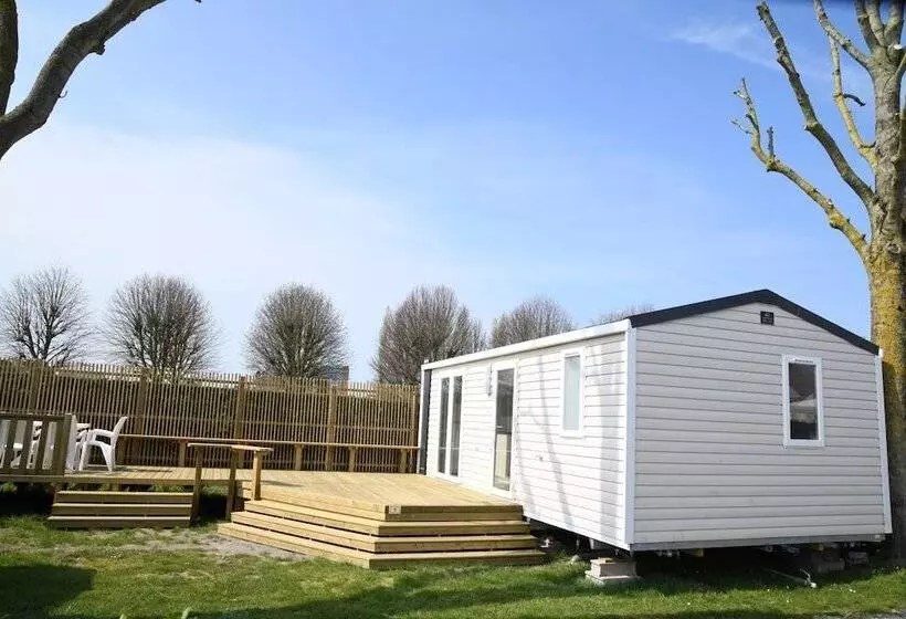 Hotelli Camping Le Pré Fleuri