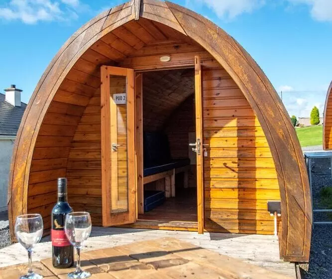 Hotelli Drumhoney Holiday Park