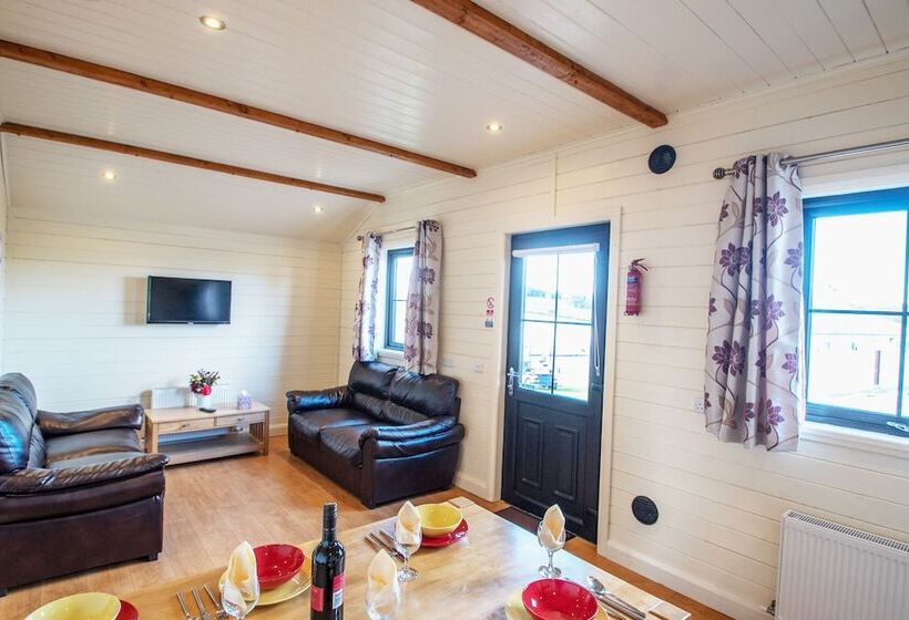 Отель Drumhoney Holiday Park