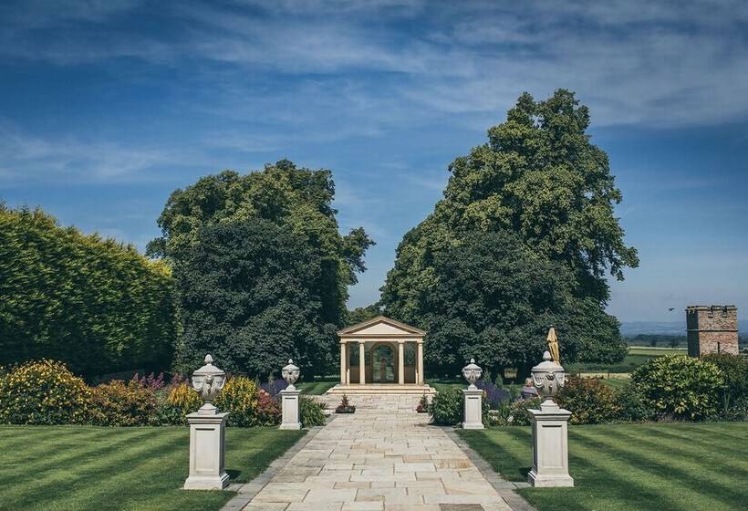 هتل Rowton Castle