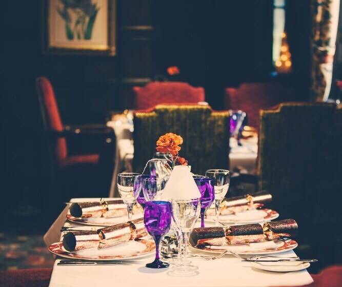 هتل Rowton Castle