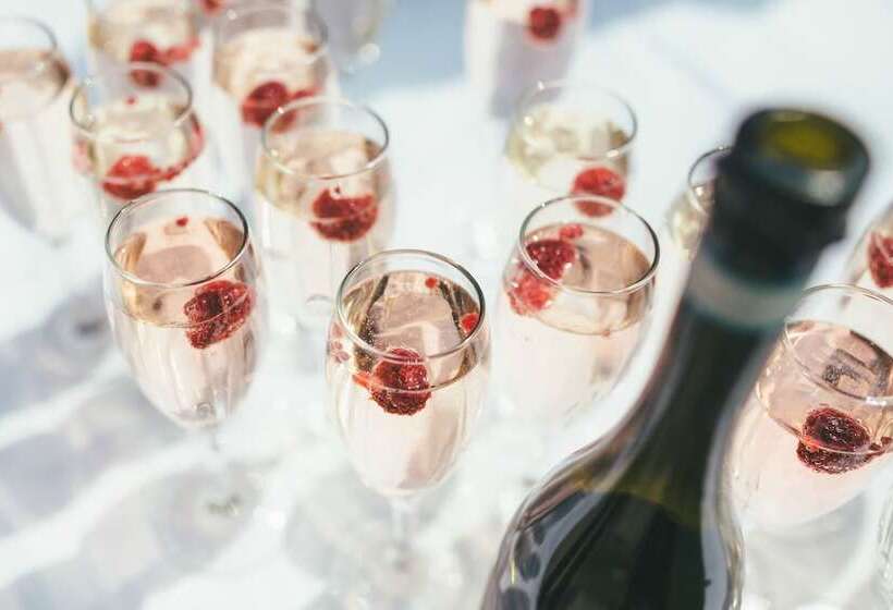 هتل Rowton Castle