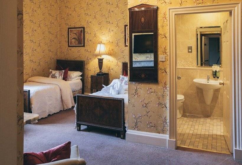 هتل Rowton Castle