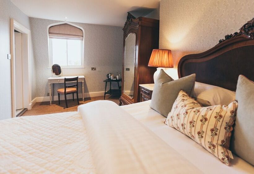 هتل Rowton Castle